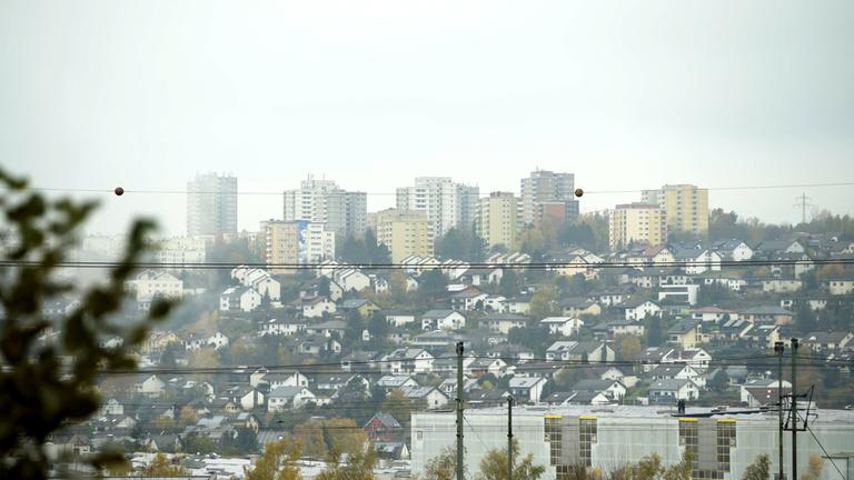 "Aschenberg": Blick auf die Hochhäuser vom Aschenberg.