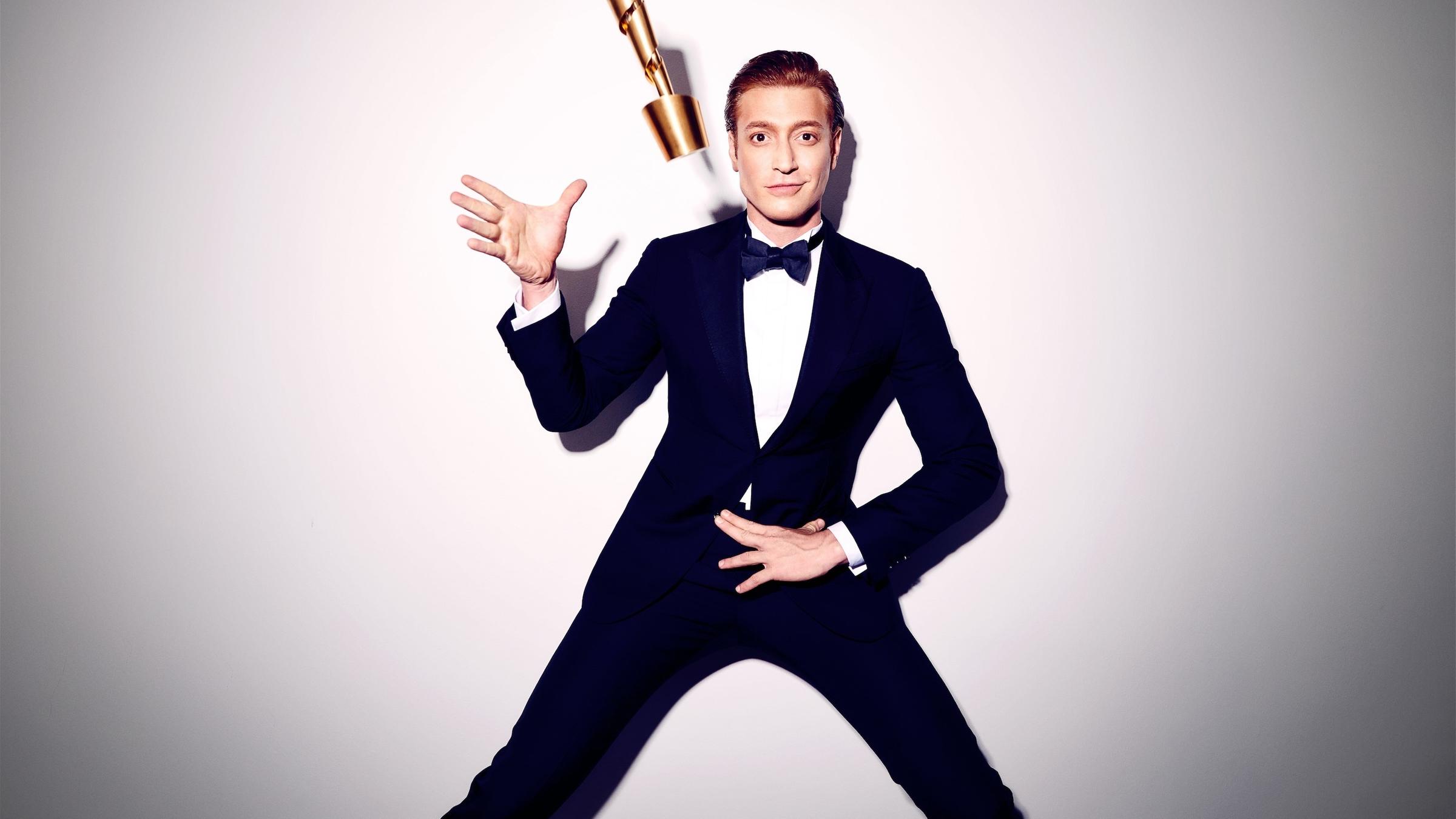 "Deutscher Filmpreis 2021": Daniel Donskoy mit der Lola 2021