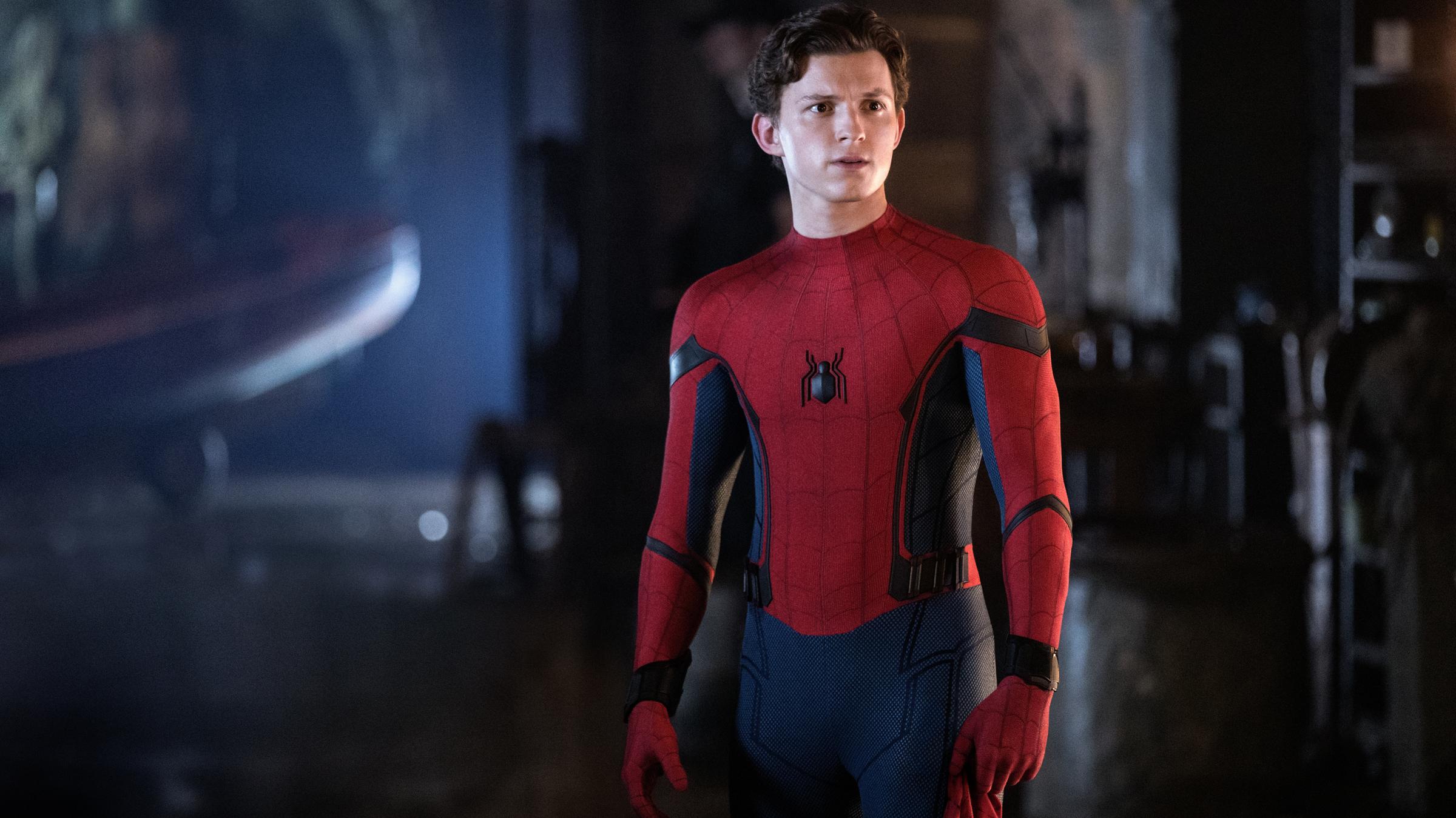 "Spider-Man: Far From Home": Großaufnahme von Peter Parker (Tom Holland) in seinem Spider-Man-Kostüm.