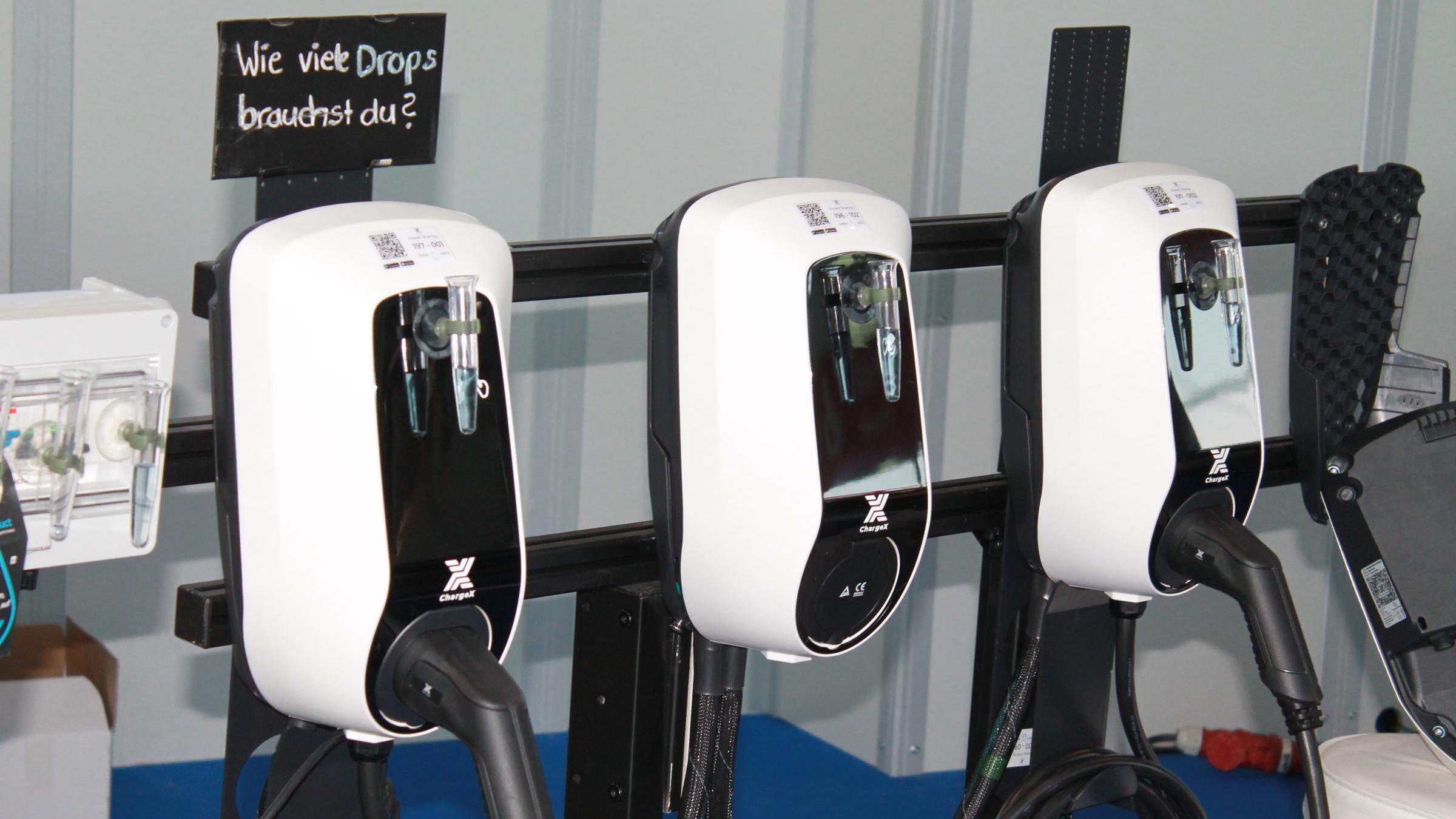 "planet e.: E-Autos - Jobkiller oder Jobmotor?": Ladesäulen