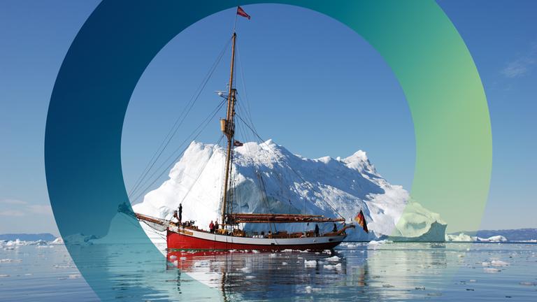 "planet e.: Abenteuer Arktis - Auf den Spuren des Polarforschers Arved Fuchs": Das Schiff, die "Dagmar Aaen", liegt im Eis.