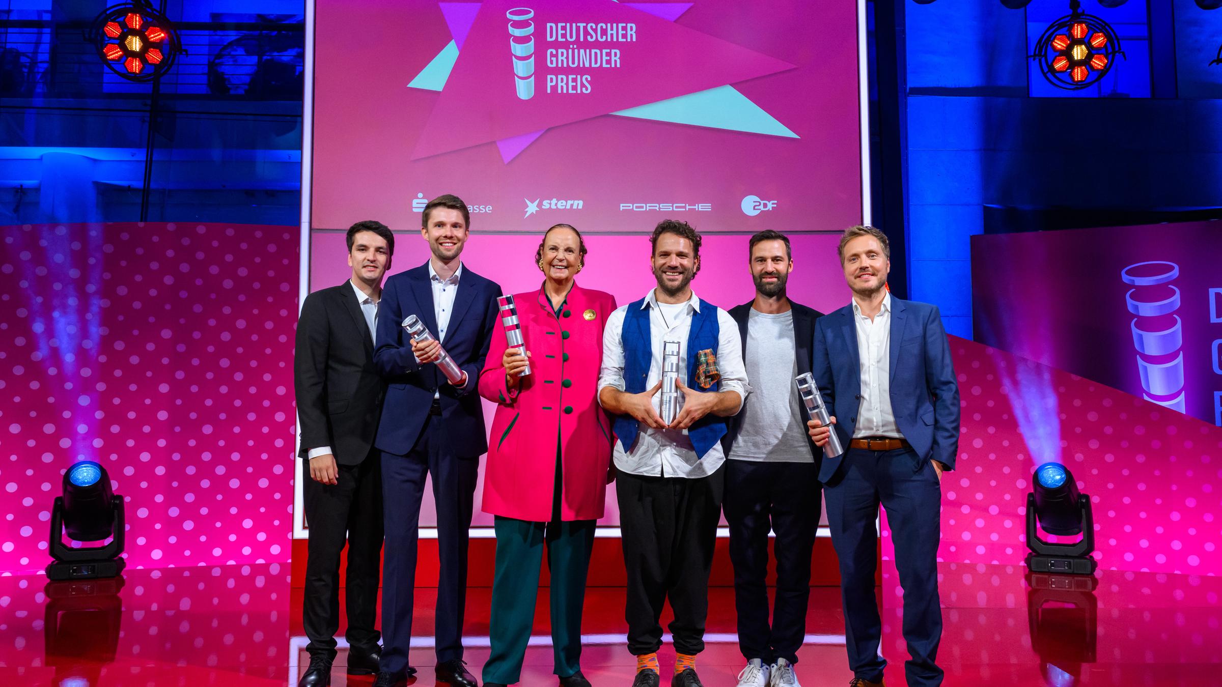 Verleihung "Deutscher Gründerpreis" am 12.9.2023 in Berlin: Guido Zuidhof, Benedict Padberg, Rosely Schweizer, Benjamin Adrion, Florian Kiener, Stefan Walter
