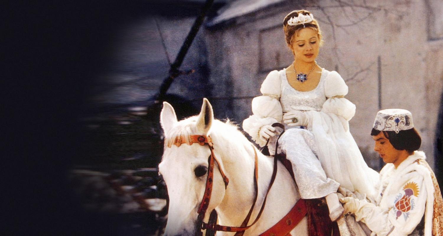 Drei Haselnüsse für Aschenbrödel