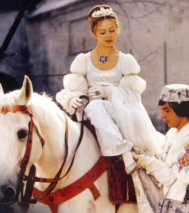 Drei Haselnüsse für Aschenbrödel