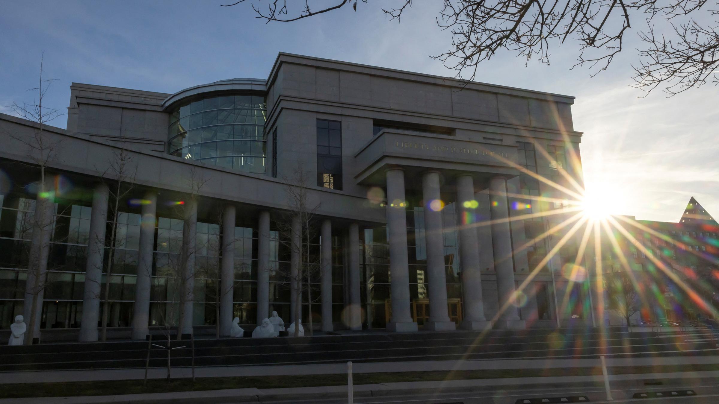 Außenansicht des Supreme Court in Denver, Colorado
