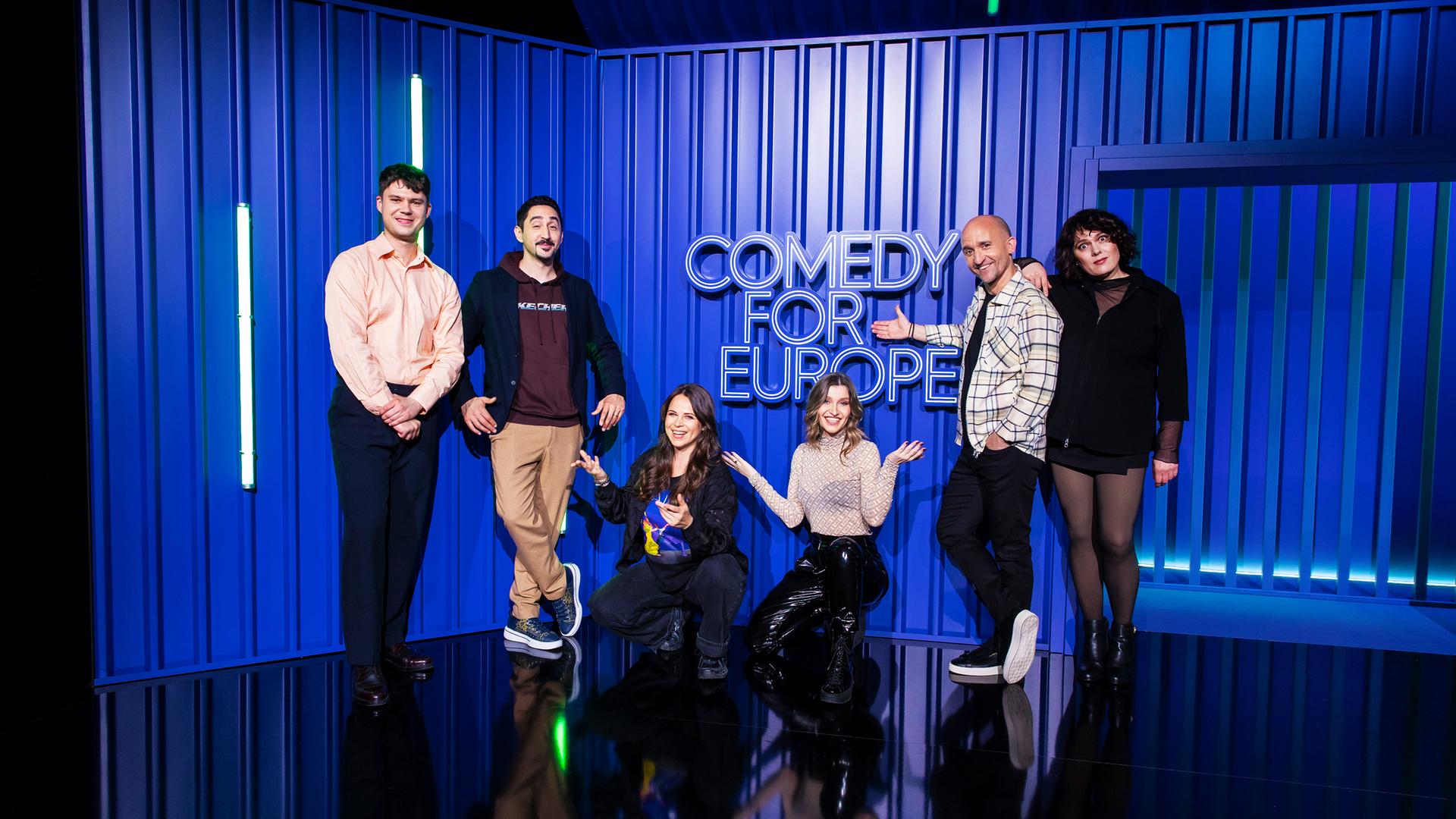 Julia Gámez Martin präsentiert „Comedy for Europe“