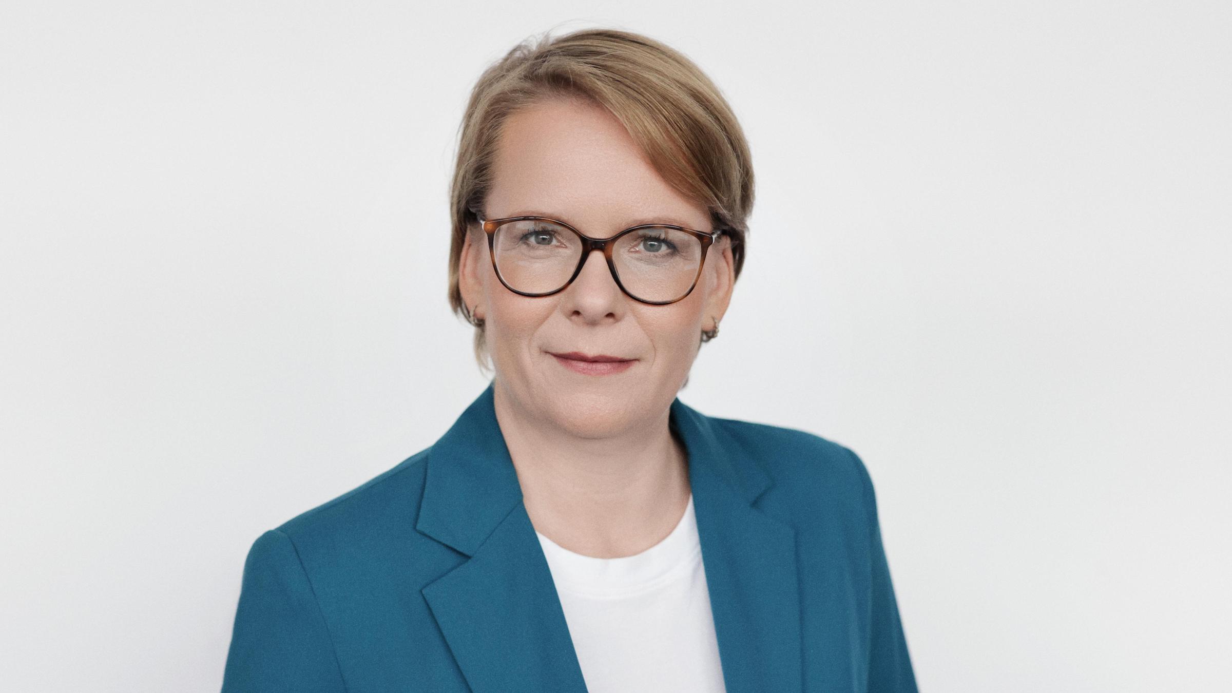 Porträt der ZDF-Landesstudioleiterin Sachsen Cornelia Schiemenz