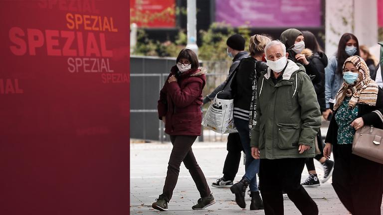 Gelsenkirchener in der Innenstadt tragen Masken