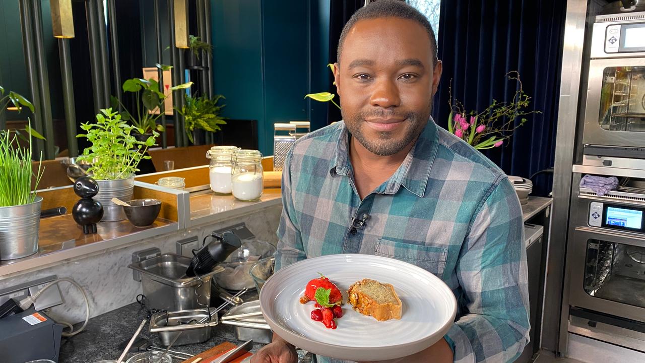 Veganes Bananenbrot Mit Erdbeereis Zdfmediathek 