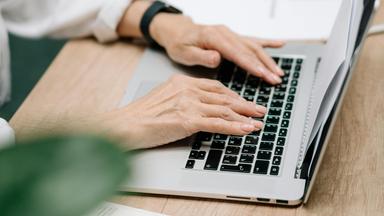 Bild Arif Corona Mediennutzung Ukraine