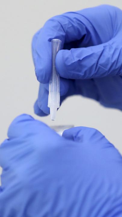 Ein Corona-Test wird durchgeführt