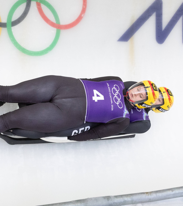 Dajana Eitberger und Magdalena Matschina (Deutschland) in Aktion. 