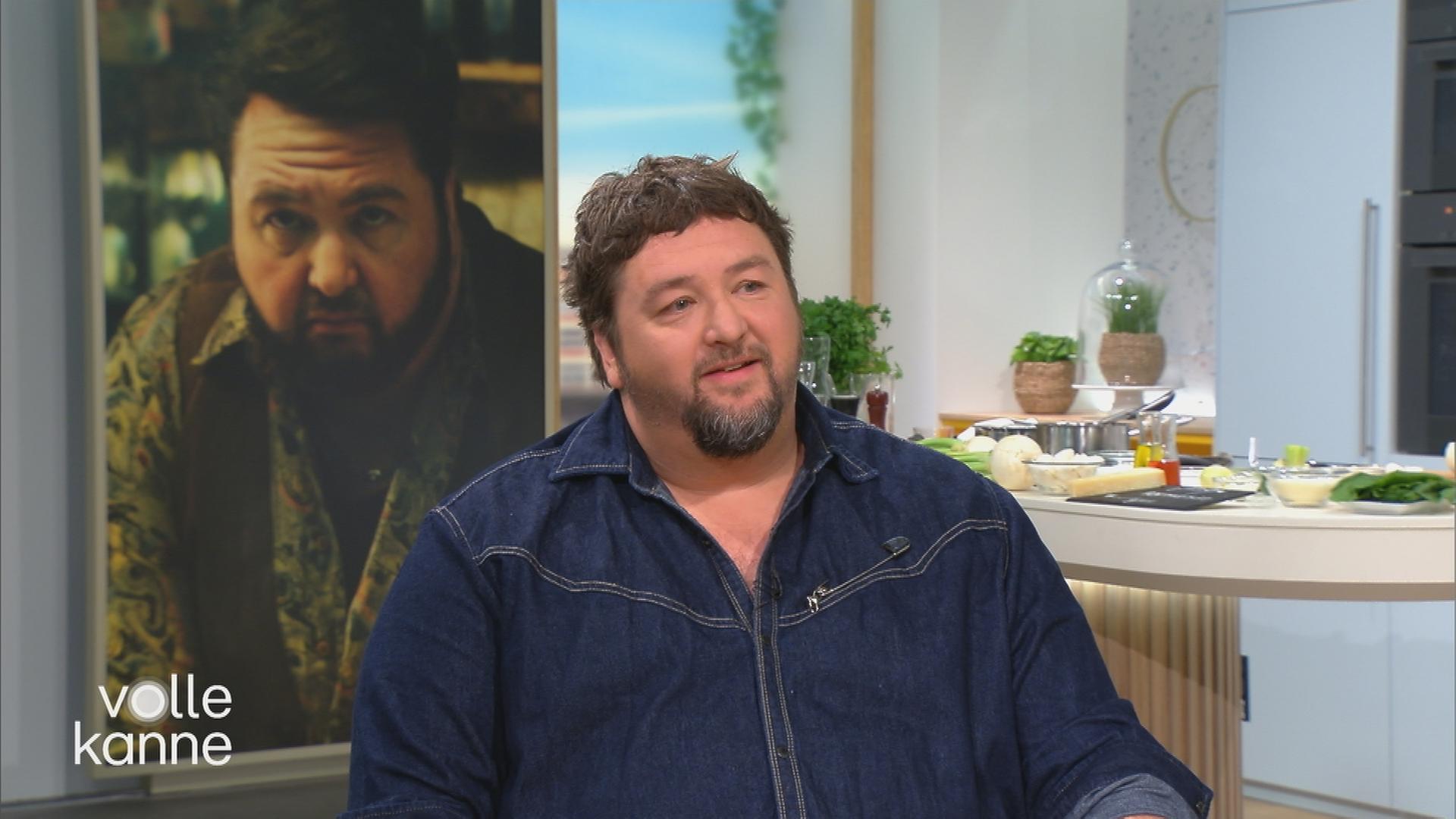 Schauspieler Daniel Zillmann zu Gast am "Volle Kanne"-Frühstückstisch bei Florian Weiss