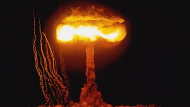 Zdfinfo - Das Atomzeitalter: Von Hiroshima Bis Zur Kuba-krise (1/3)