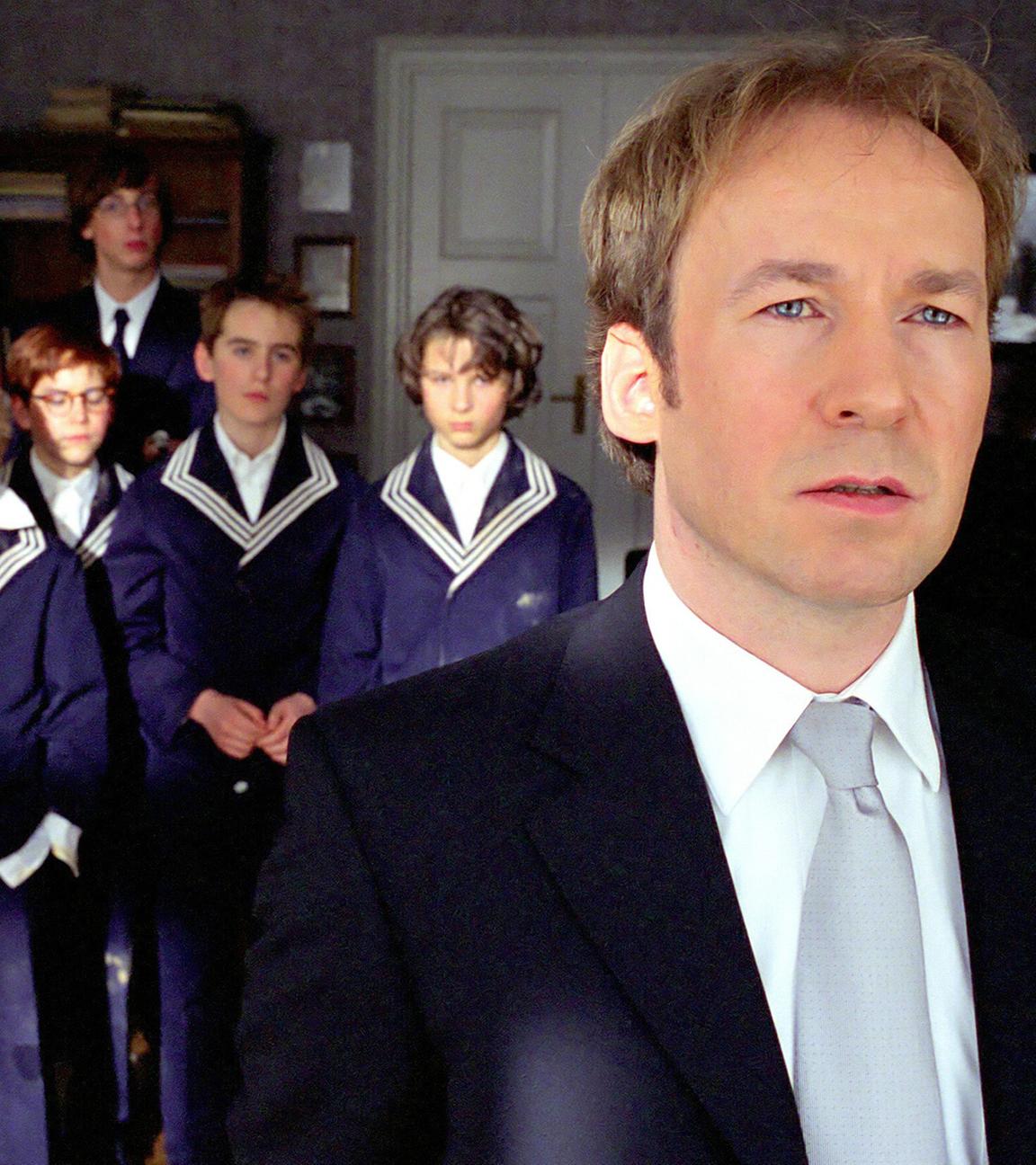 Justus (Ulrich Noethen) hält eine Standpauke