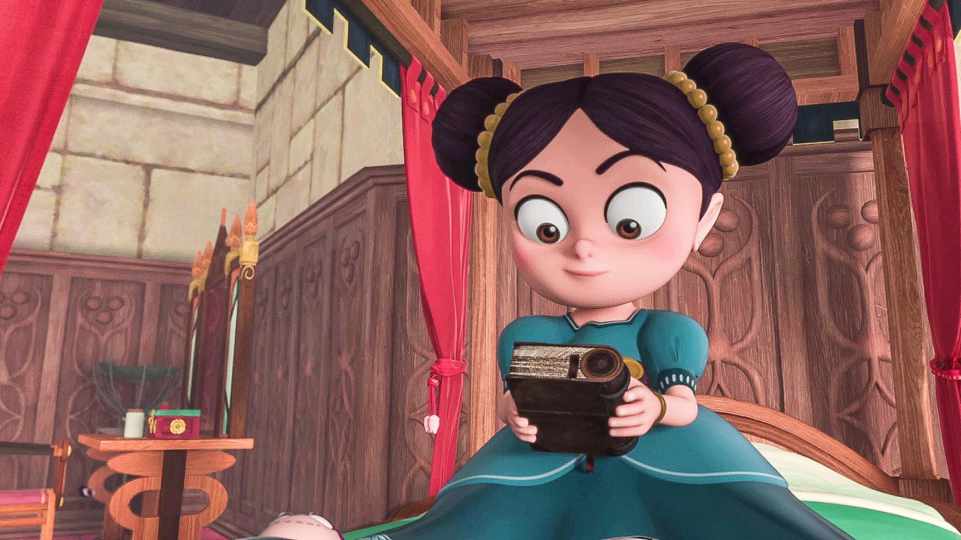 Isabelle hält das Zauberbuch in der Hand. Sie sitzt auf ihrem Bett.