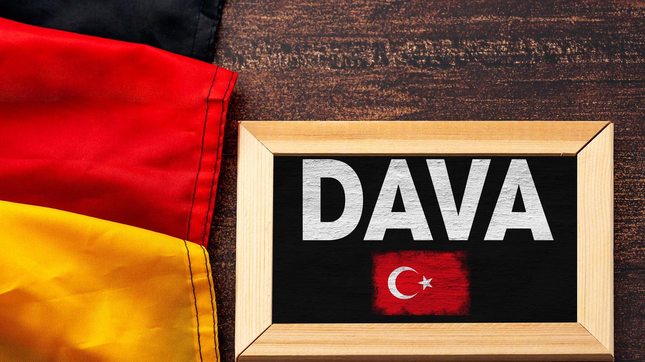 Forscherin Sieht Kaum Chancen Für Neue Dava-Partei – MVFG