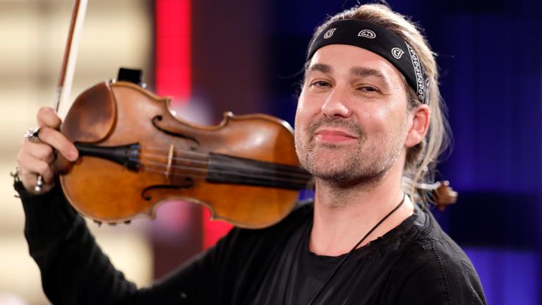 Auf dem Bild zu sehen ist ein Portrait von Geigenspieler David Garrett