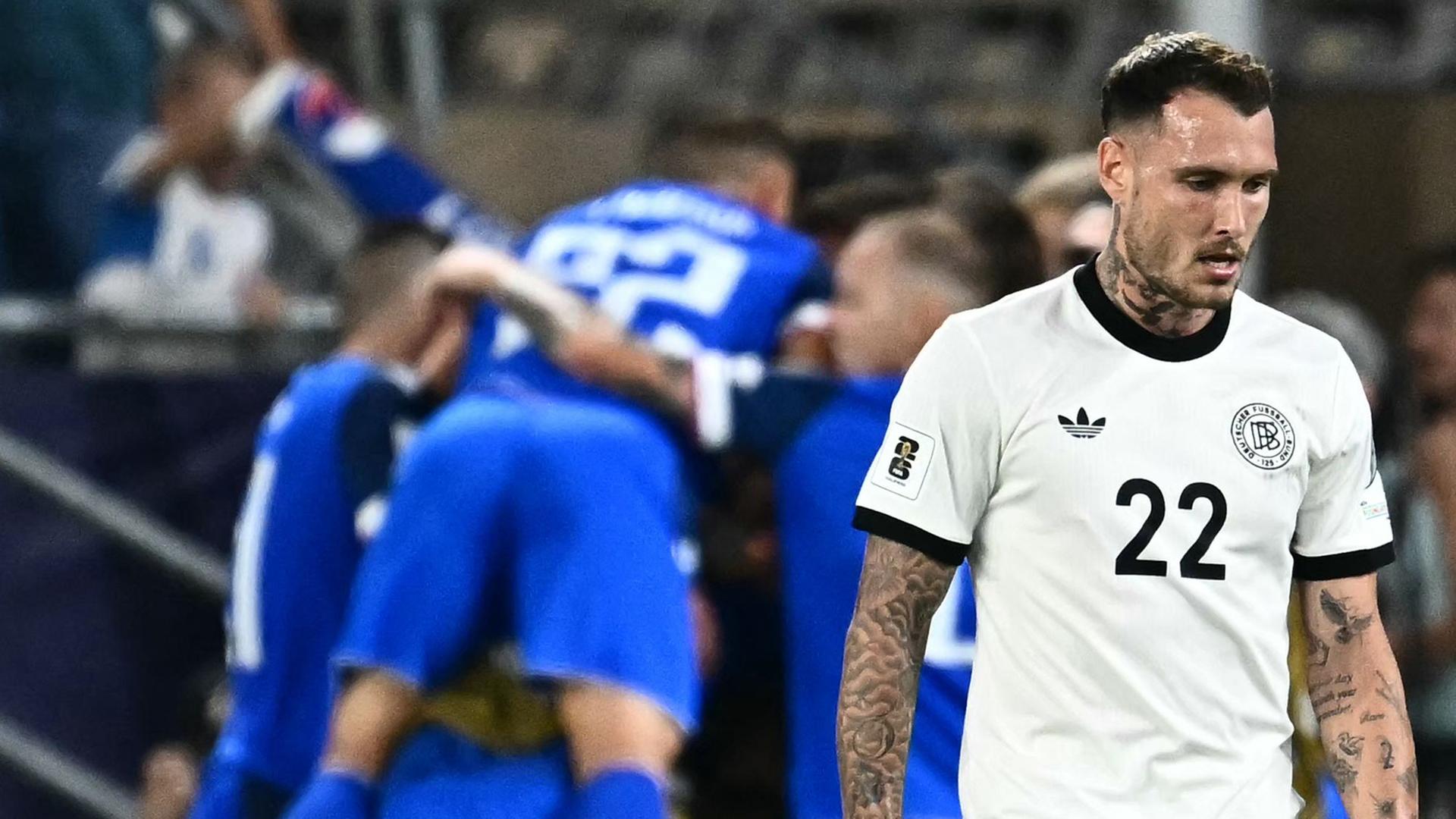 David Raum (22, Deutschland) enttäuscht im Deutschland - Slowakai Spiel. 