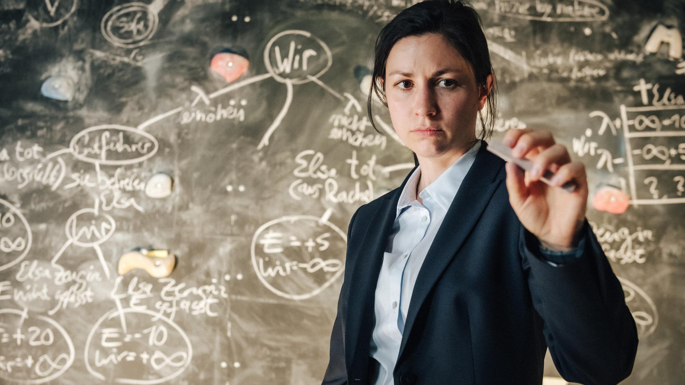 "Decision Game": Vera Schröder (Eva Meckbach)