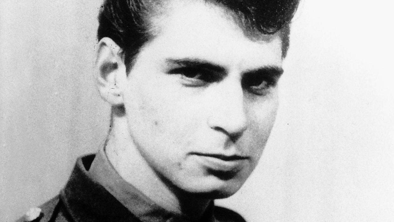 "Geburt eines Serienkillers - Der Fall Dennis Nilsen": Dennis Andrew Nilsen in Uniform.