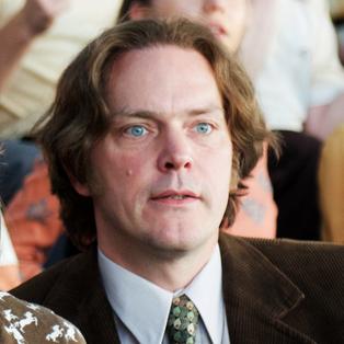 Juliane Weber (Muriel Wimmer, l.), Gita Weber (Anja Kling, M.) und Conrad Weber (Godehard Giese, 2.v.r.).