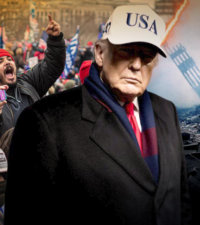 Zentral Donald Trump mit ernster Miene und USA-Cap; links eine aufgebrachte Menschenmenge, rechts die Silhouette der Trümmer des World Trade Center.