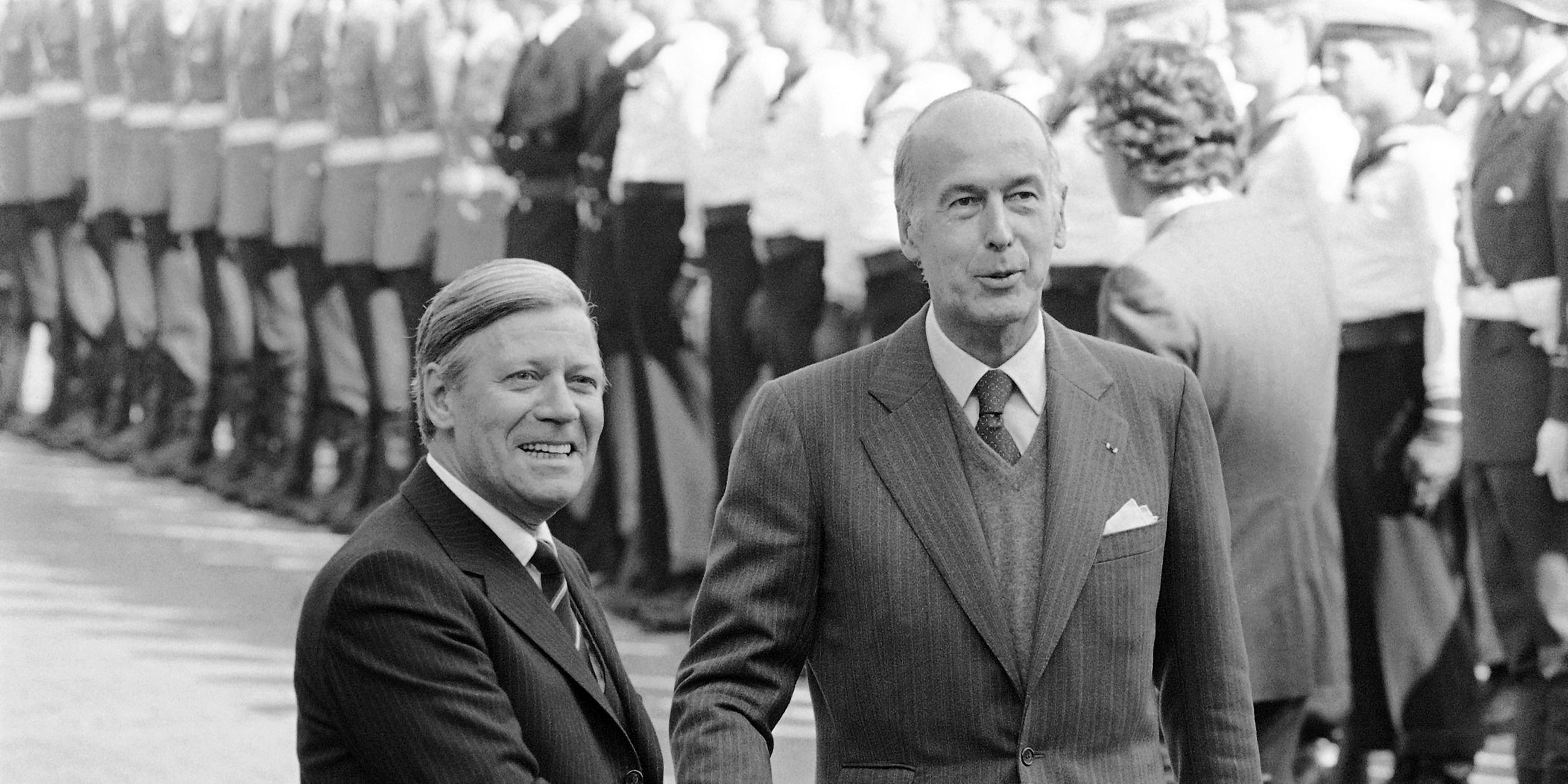 Archiv: Helmut Schmidt und Valéry Giscard d’Estaing am 02.10.1979 in Bonn