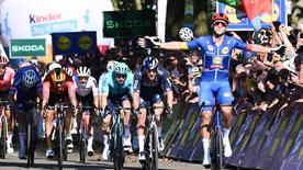 Deutschland Tour, 1. Etappe: Jonathan Milan gewinnt die Etappe im Sprint