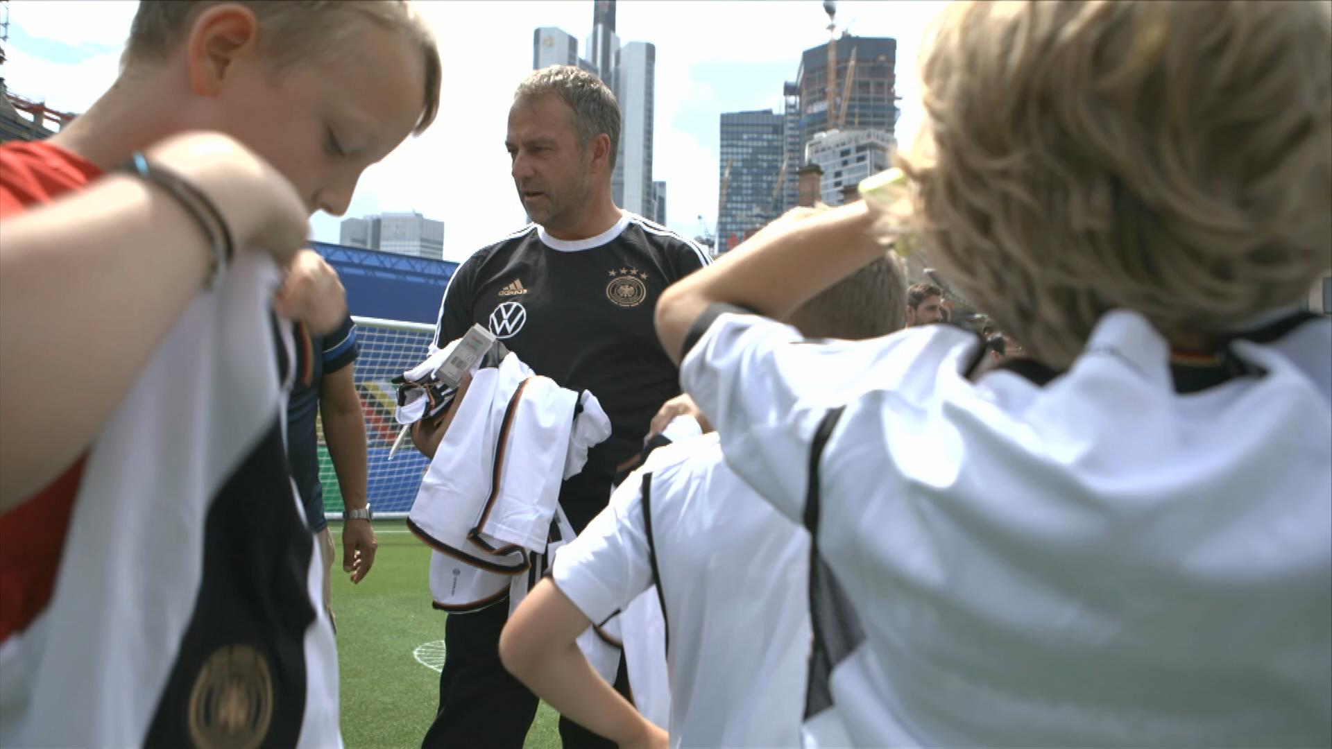 DFB - Werbeoffensive vor Heim-EM