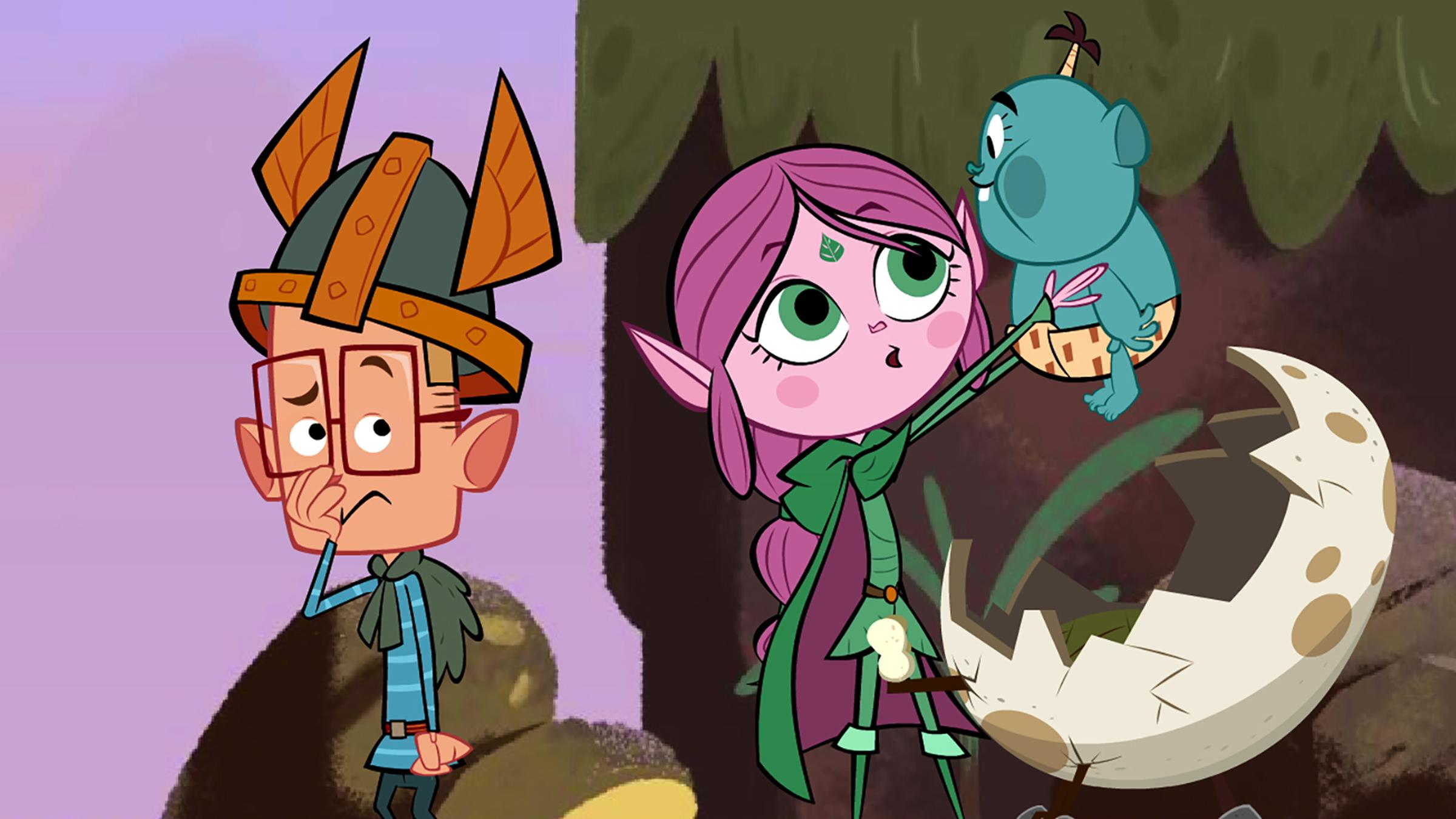 Marcus (l.) wendet sich von Ephi (m.) und dem Baby Kroki ab und hält sich seine schmerzende Nase. Das Baby hatte ihn zuvor in die Nase gezwickt. Ephi ist trotzdem begeistert, hebt den Kleinen aus seinem Kinderwagen und hält ihn mit beiden Armen hoch. Ratrick (r.) schaut den anderen neugierig zu.