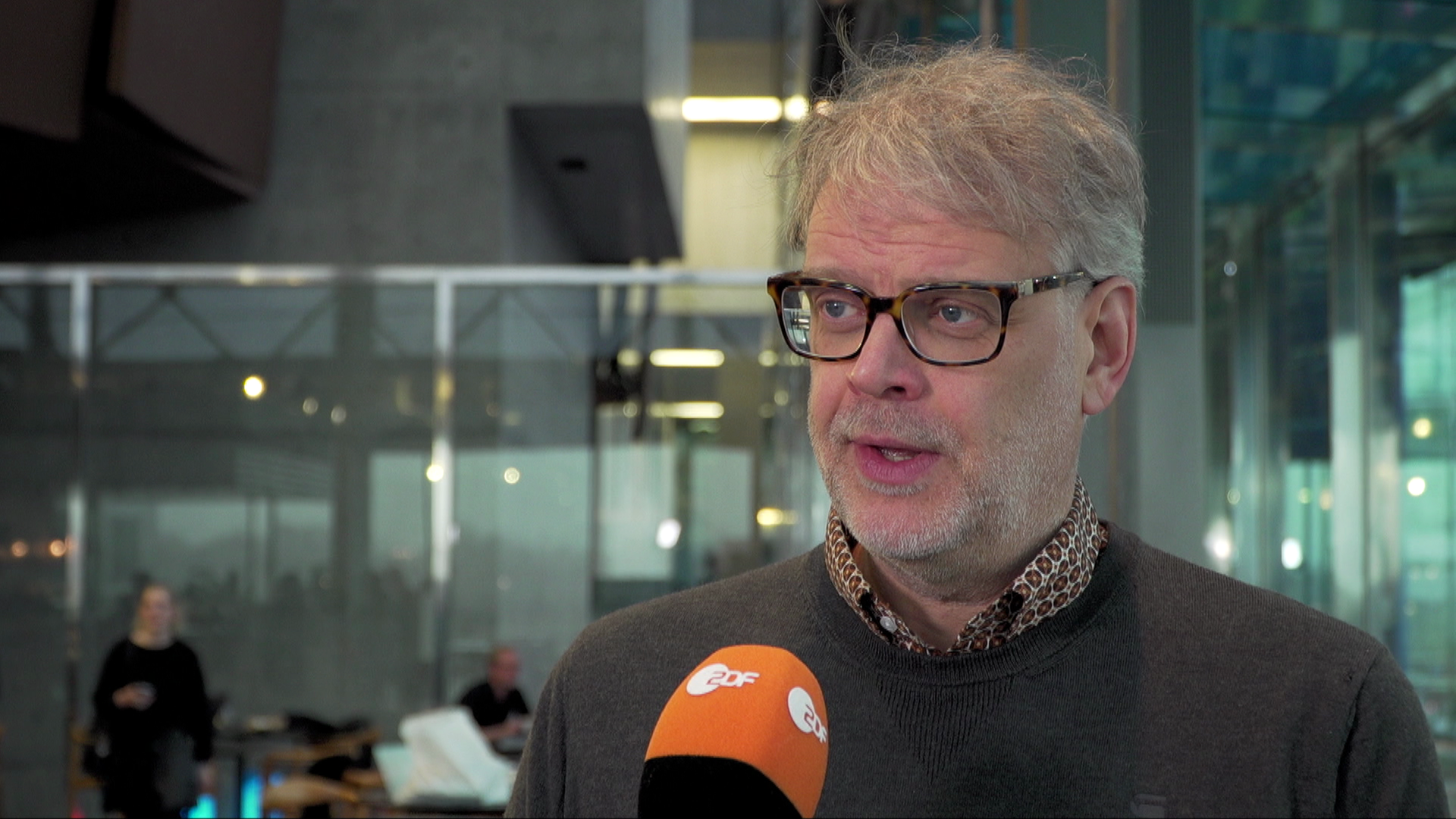 "Die Brücke - Das Finale": Headautor und Erfinder der Serie "Die Brücke" Hans Rosenfeldt in Nahaufnahme.