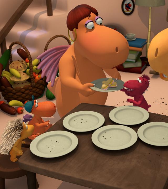 In Kokosnuss' Haus verschwindet seit Tagen auf unerklärliche Weise der komplette Fressvorrat. Kokosnuss, seine Eltern und Freunde stehen vor leeren Tellern auf dem Tisch.