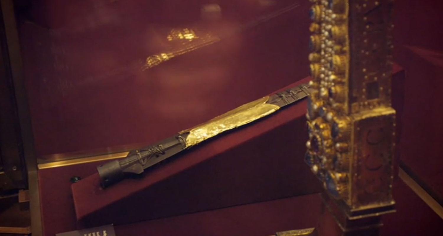 "Aufgedeckt: Geheimnisse des Altertums - Die Heilige Lanze": Die Heilige Lanze in der Hofburg in Wien.