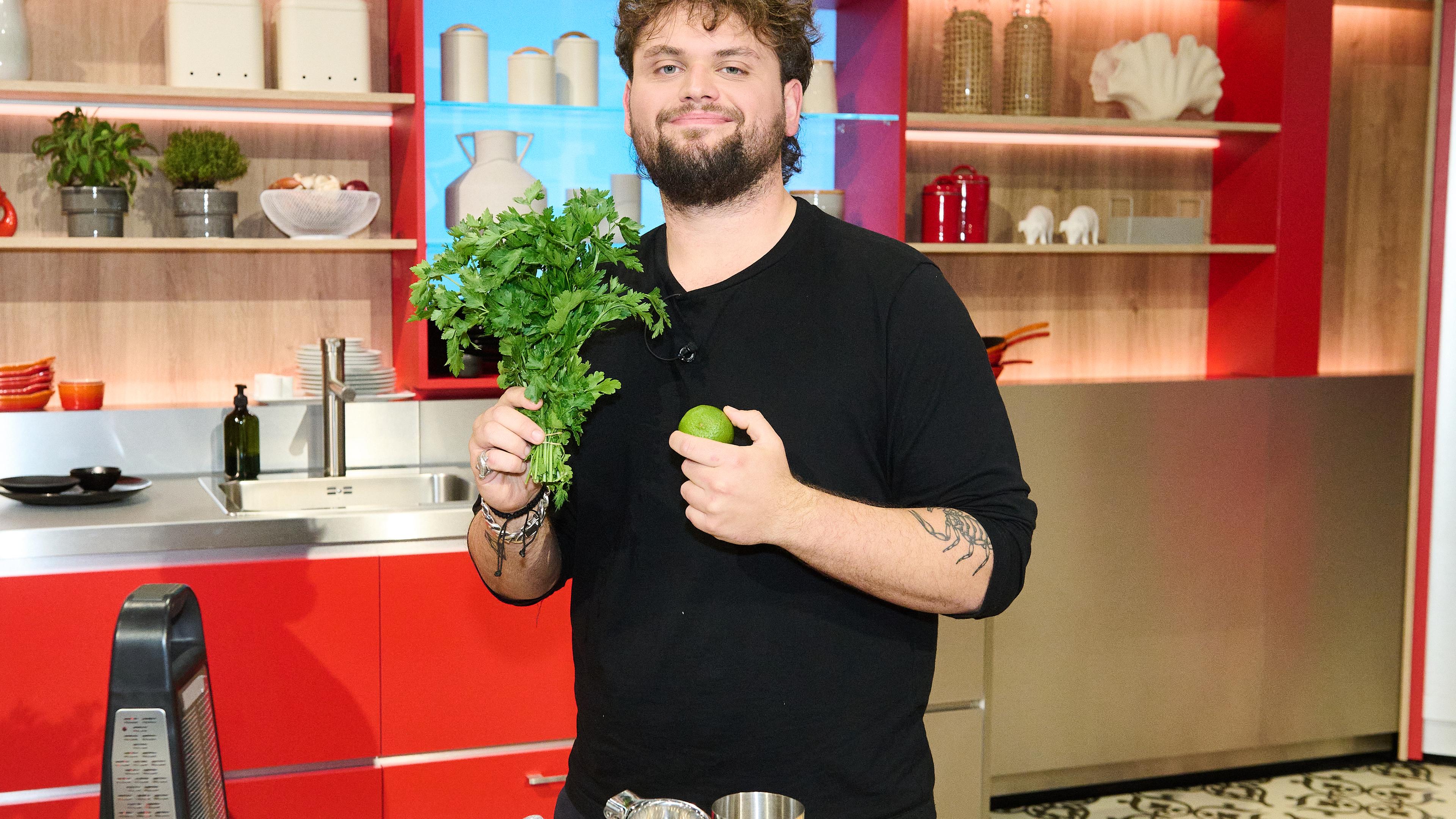 Marie Bernhardt, Mirjam Zelt, Monika Bürger, Oliver Hagen, Cornelia Poletto, Thomas Martin, Eric-Noah Langenfeld und Otis Palan