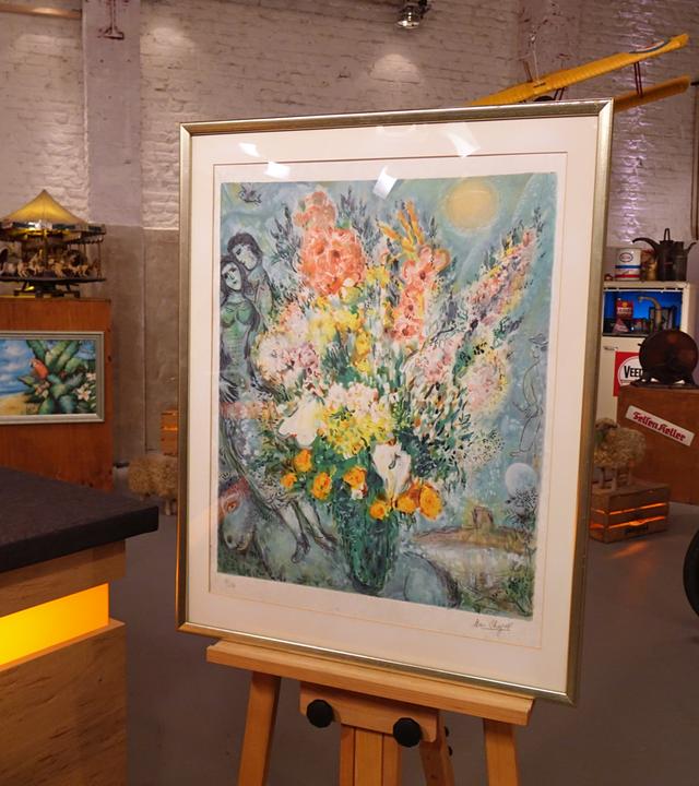 Eine Farblithografie eines bunten Blumenstraußes von Marc Chagall.