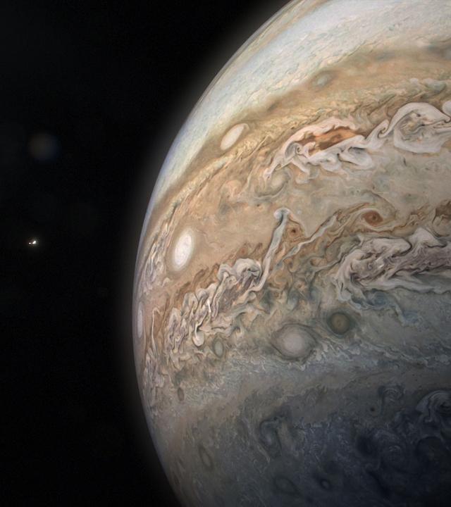 "Die Planeten: Jupiter": Die Raumsonde Galileo beim Anflug auf den Jupiter.