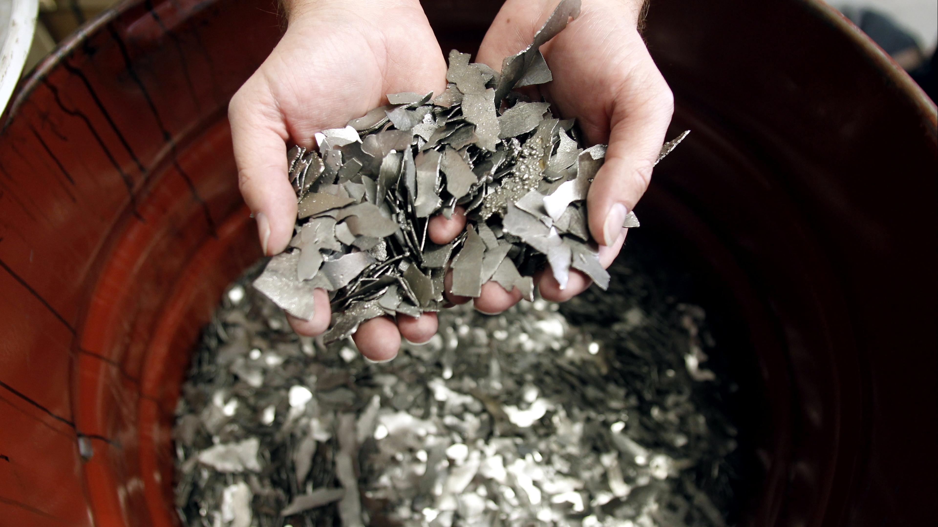 Standbild: Die Schattenseiten der E-Mobilität