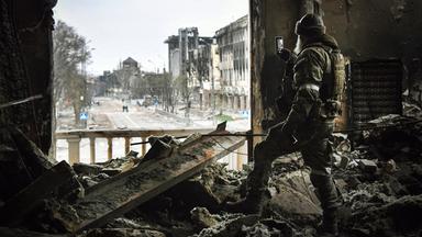 Zdfzeit - Doku-reihe Tatort Ukraine 4/6 - Die Schlacht Um Mariupol