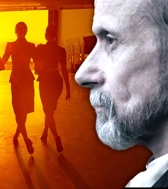 Montage: Im Vordergrund liegt ein Bild des mutmaßlichen Serienmörders Jonathan Reed im Profil. Im Hintergrund läuft eine Gruppe Flugbegleiterinnen vor einem Flugzeug in den Sonnenuntergang.