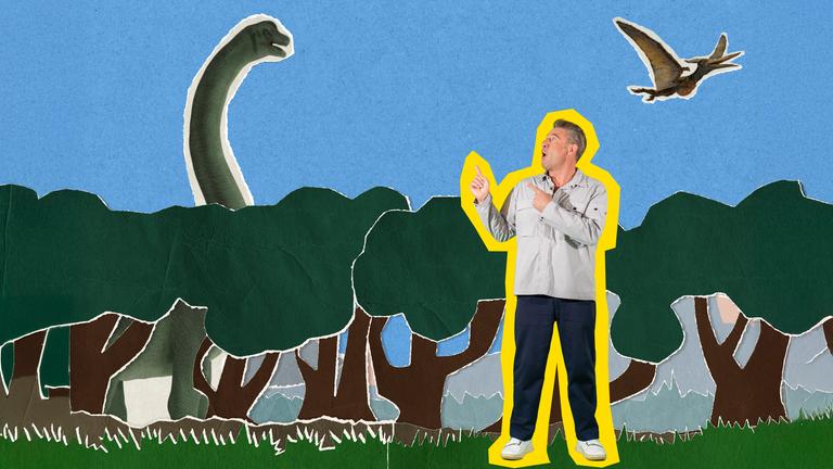Sasha zeigt beeindruckt auf einen Brachiosaurus