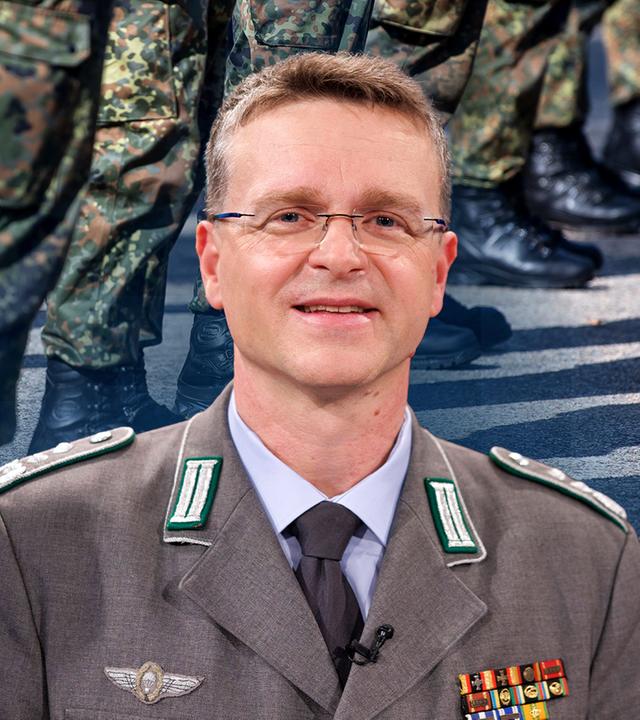 André Wüstner in Militär-Uniform