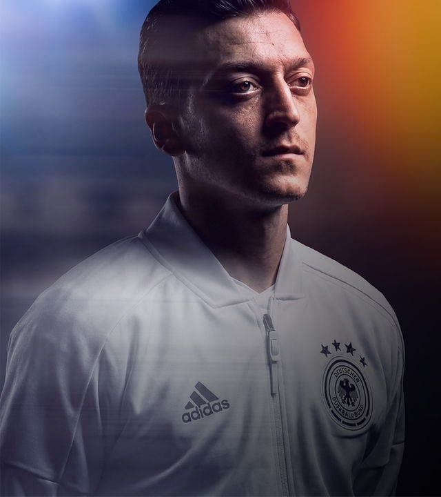 Mesut Özil - Zu Gast bei Freunden