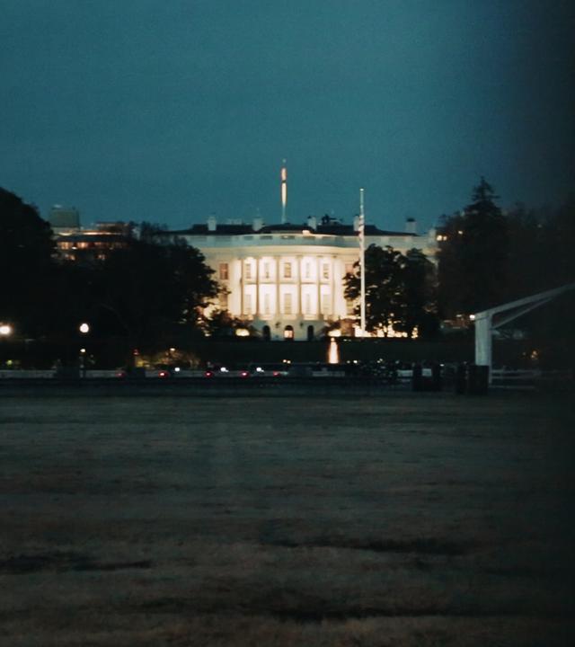 Das Weiße Haus bei Nacht