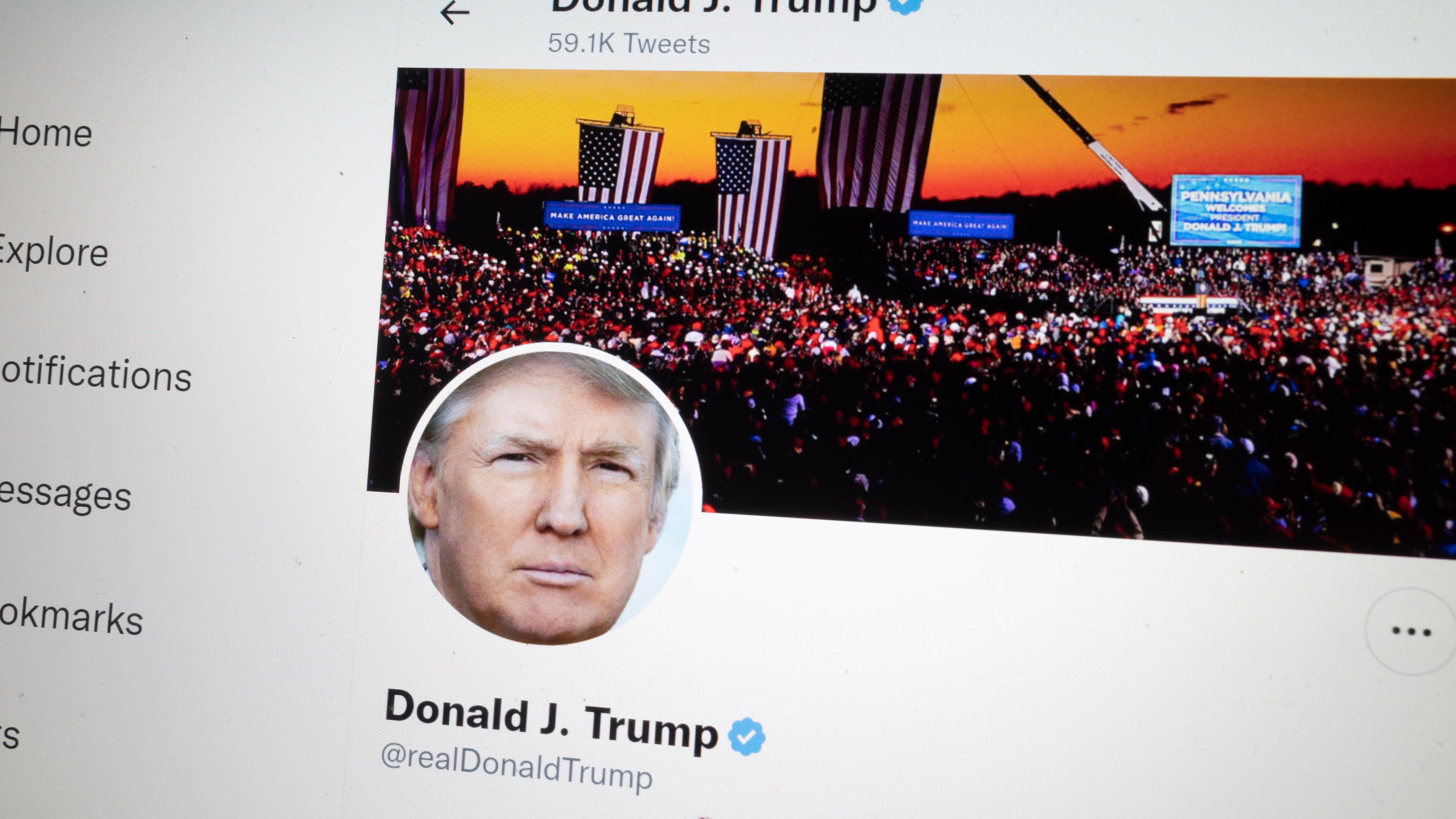 USA, San Francisco: Das Bild zeigt den Account des ehemaligen US-Präsidenten Trump auf Twitter.