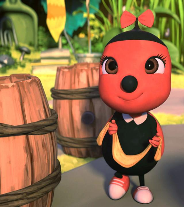 Paula Pünktchen hält eine Augenbinde in der Hand.