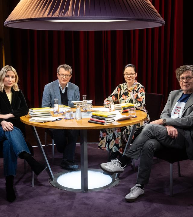 Thea Dorn und ihre Gäste im Literarischen Quartett