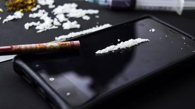 Kulturzeit - Per Klick Zum Rausch - Drogen-handel Im Netz