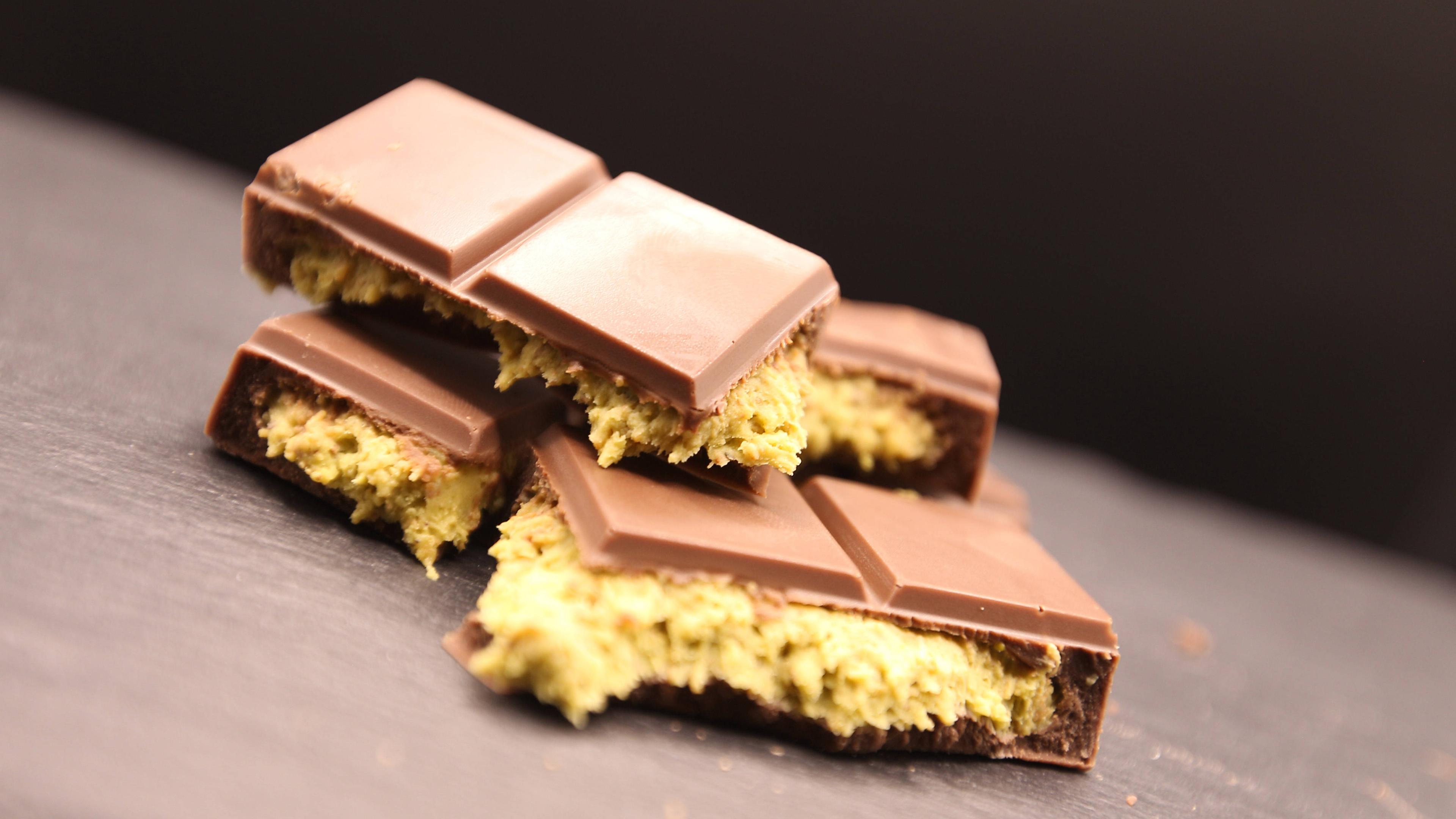 Maue Kakao-Ernte: Schokoladen-Hersteller erhöhen die Preise - ZDFheute