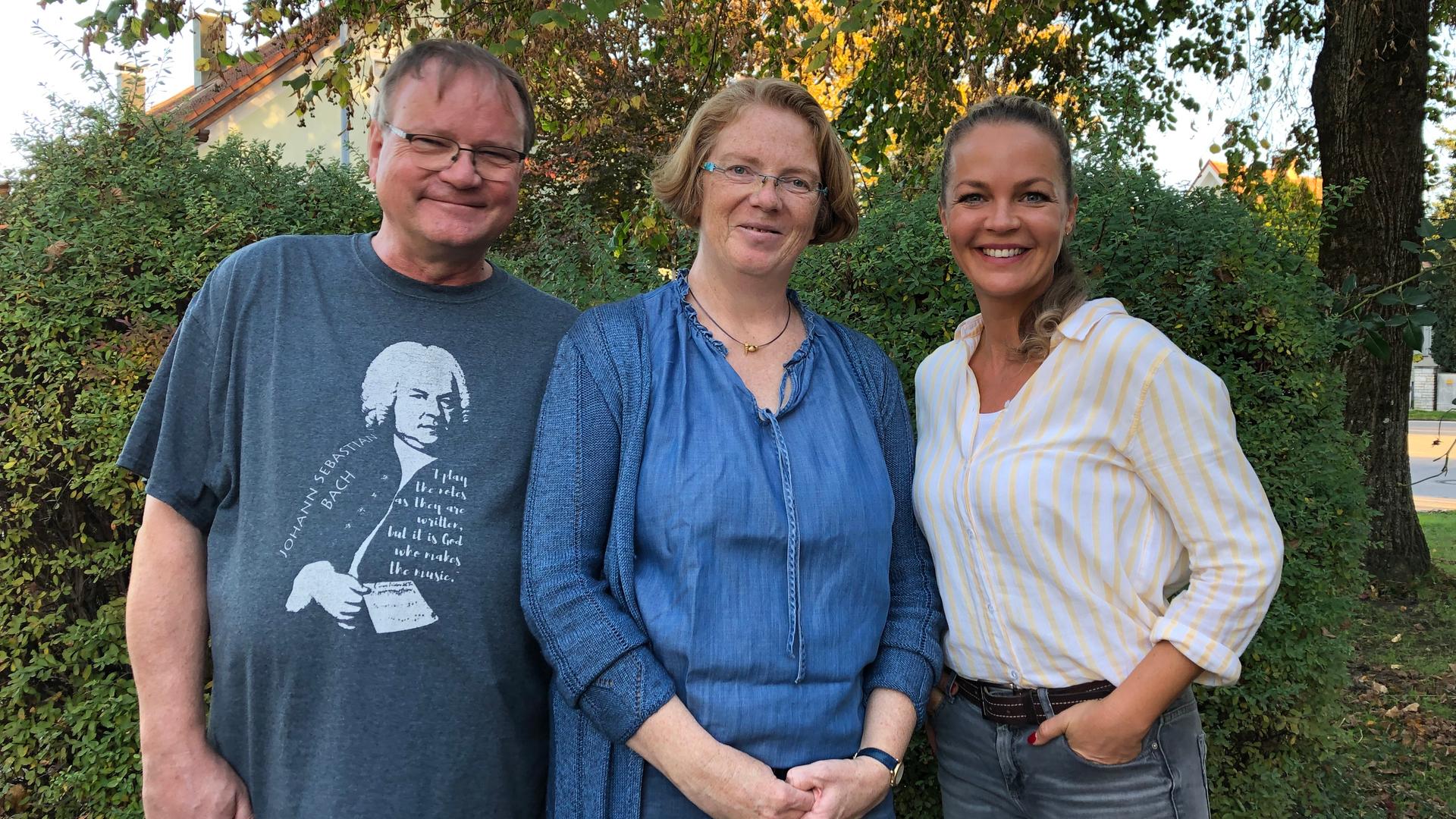 Eva Brenner mit Bettina und Gunther Brunner